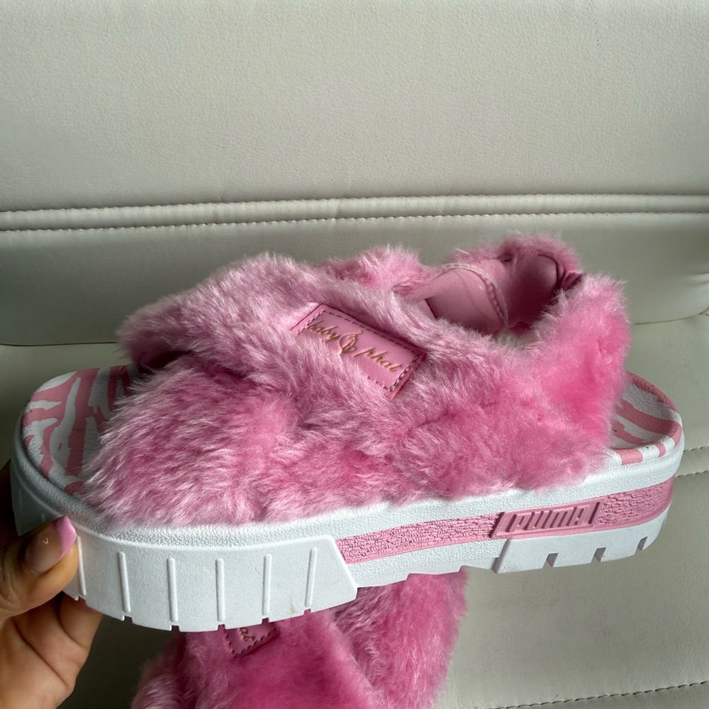 Puma Fuzzy Pink Platform Slides US 6.5 | Y2K Chunky Sandals Faux Fur Bratz - Picture 7 of 8
